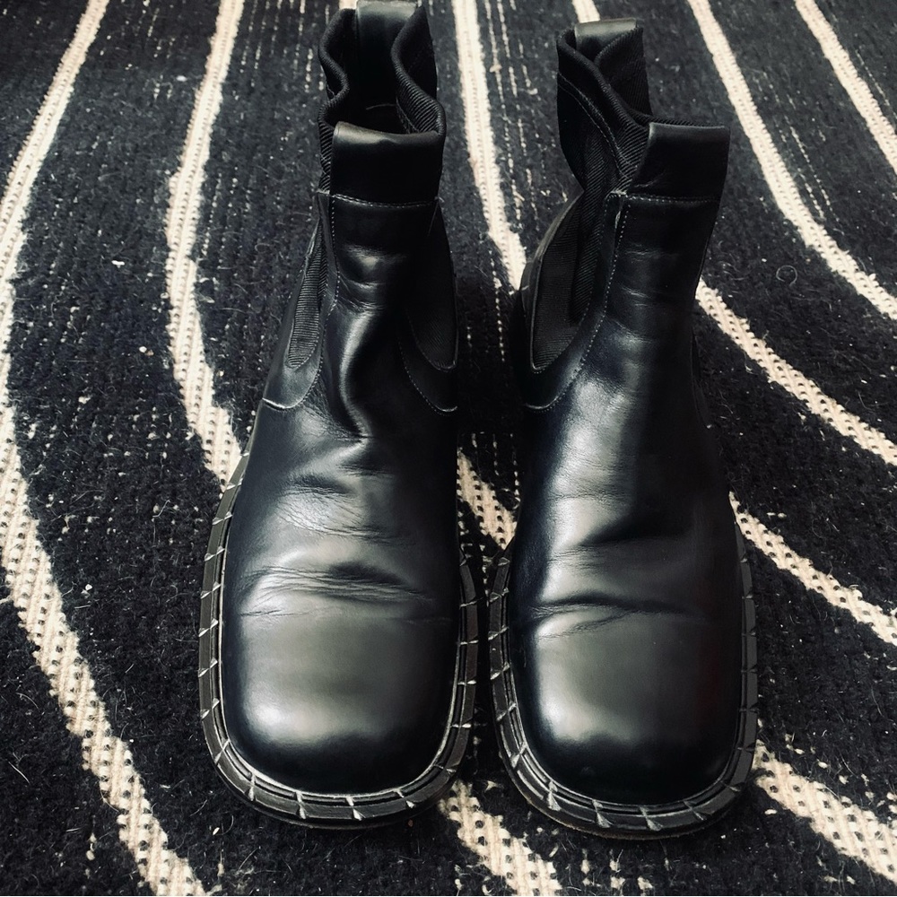 Goffredo Fantini | Black Italian women’s short boot | sz 40